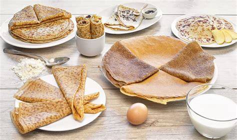 illustration de crêpes et galettes bretonnes