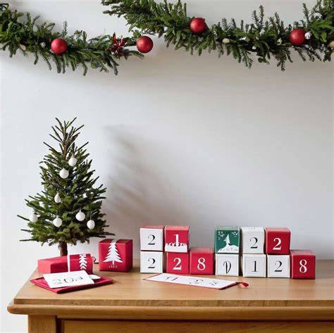 Calendrier de l’Avent traditionnel et variantes modernes