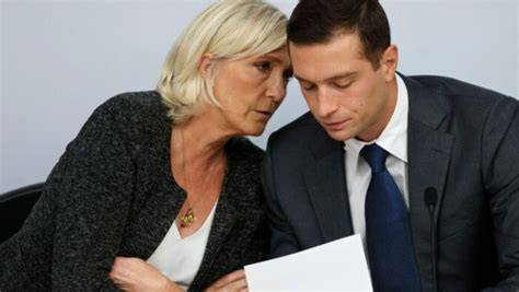 illustration identité et souveraineté Marine Le Pen