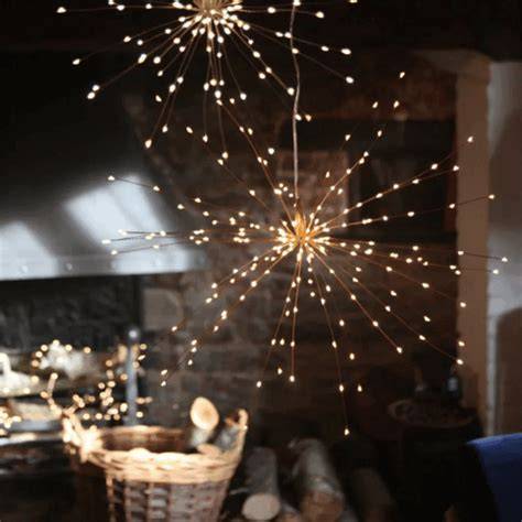 guirlande LED dans bouquet floral