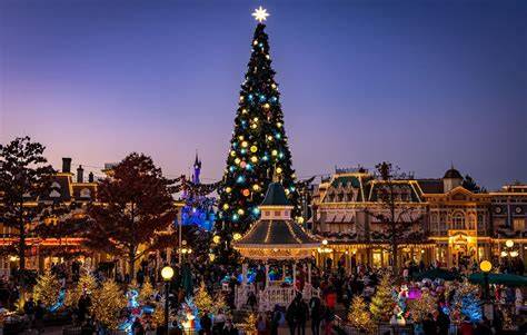 sapin de Disneyland Paris 24 metres perspective forcer