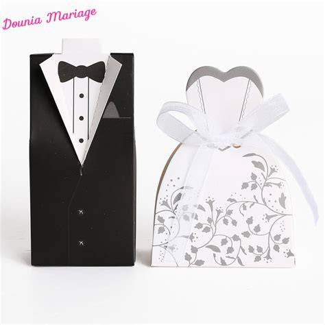 costume et sachet dragée réutilisation image