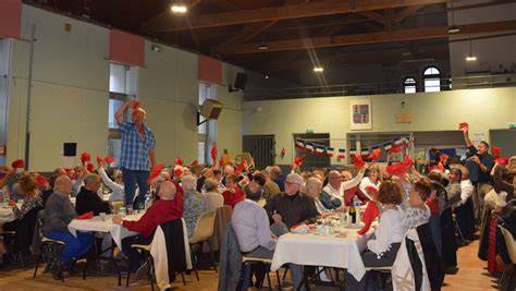 repas dansant ambiance festive