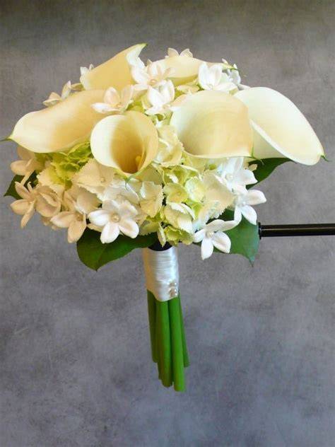 bouquet mariée arum centre de table