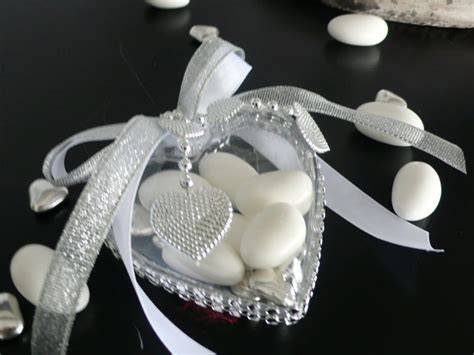 Boîtes à dragées mariage décoration élégante
