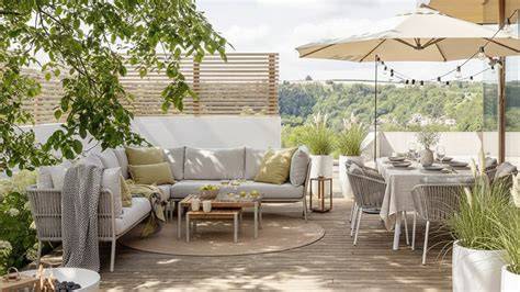 image de salle conviviale et terrasse