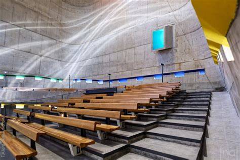 église Nativité Fleury architecture lumière