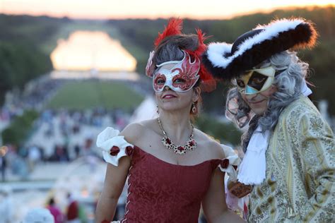 illustration bal masqué baroque Versailles