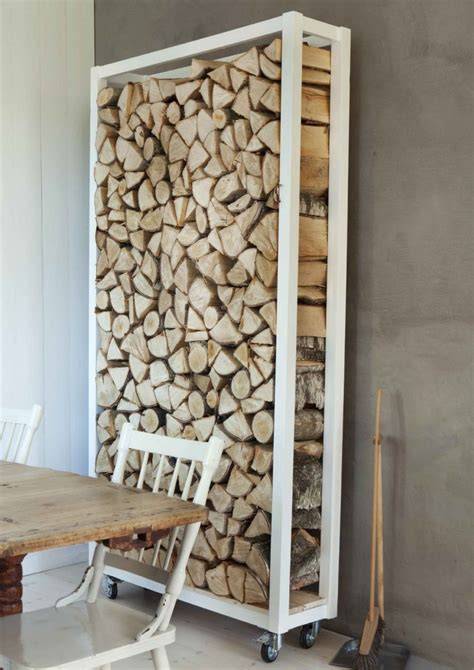 range-bûches design sur roulettes