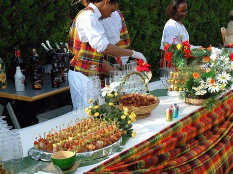 Buffet antillais et piste de danse