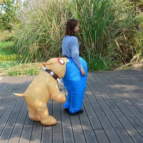 Costume gonflable chien mordant fesses