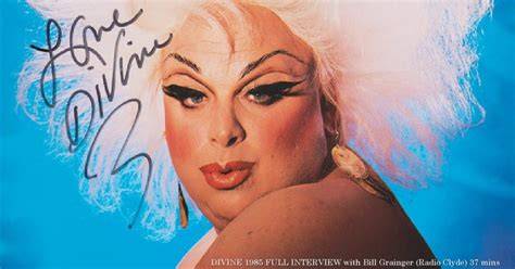 Divine drag queen musique disco trash
