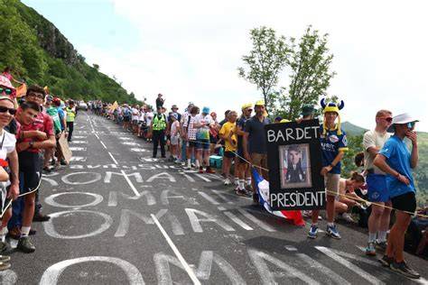 campagne hommage Bardet sur route