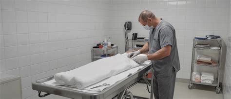 thanatopracteur en intervention professionnelle