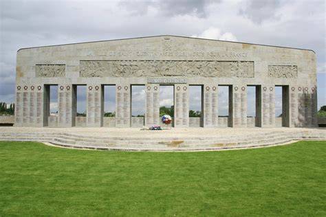 Monument aux morts de Saint-Quentin