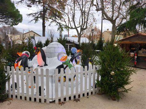 Village de Noël patinoire Saint-Cyr-sur-Mer