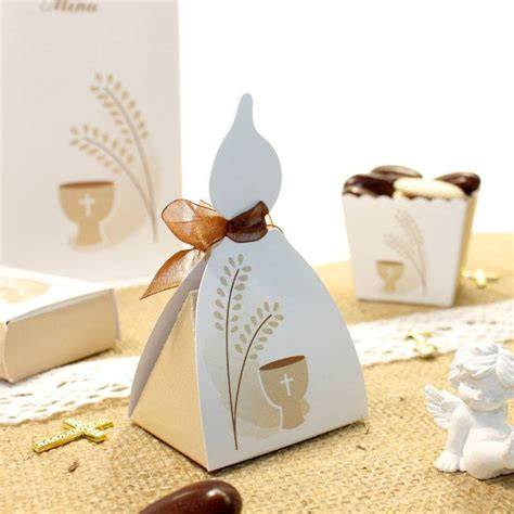 boîte à dragées communion lilas calice doré