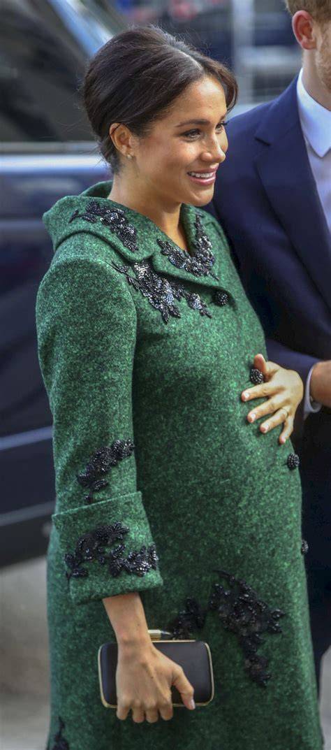 Meghan Markle enceinte manteau Dior