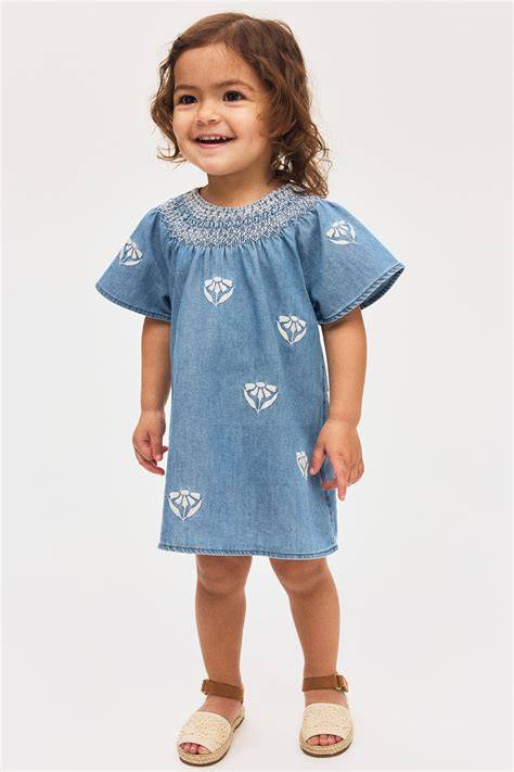 robe enfant détails métallisés et denim