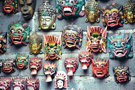 Masques balinais demi-masque et regard