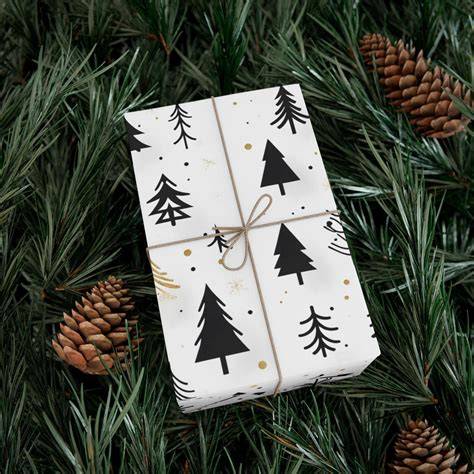 Papier cadeau sapin sous arbre de Noël