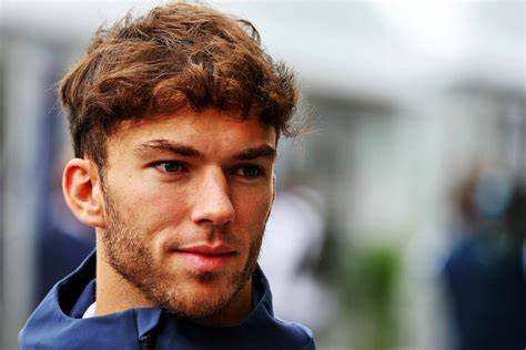 Soirée anniversaire de Pierre Gasly entre amis