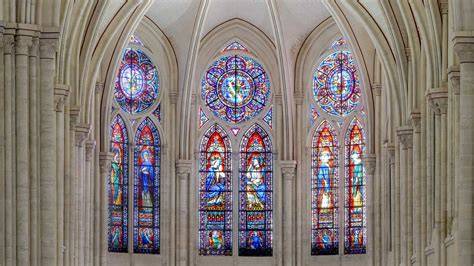Vitraux contemporains de la cathédrale