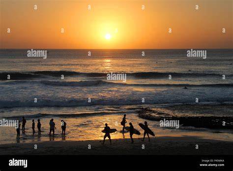 Plage de Kuta au coucher du soleil