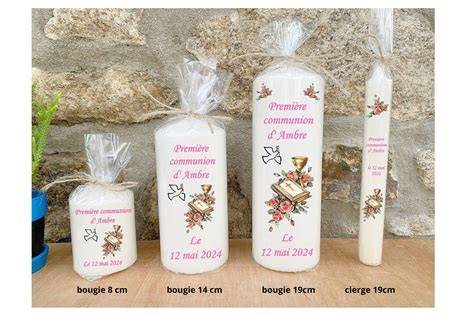 composition communion Bible bougie fleurs