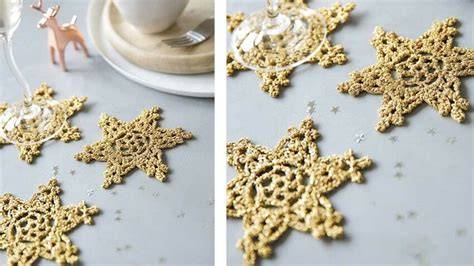 Marque-places étoiles crochetées table Noël