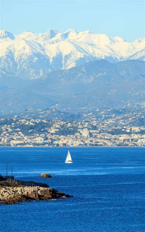 image gites cote azur mer et montagnes
