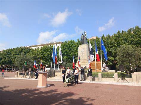 cérémonie commémorative du 18 juin Guidel