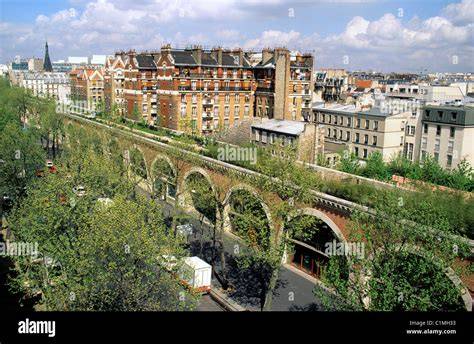 Terrasse du Viaduc à Paris