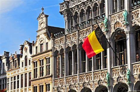 Bruxelles Grand-Place drapeau belge anniversaire