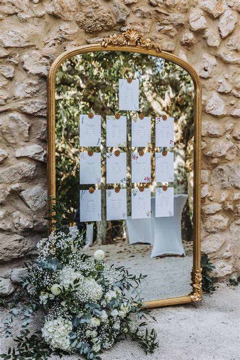 Plan de table vintage DIY sur miroir
