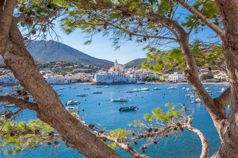 Paysage côtier de Cadaqués au réveillon
