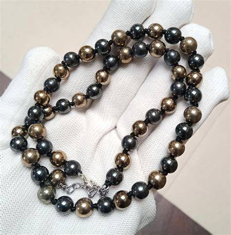 collier pyrite homme infographique