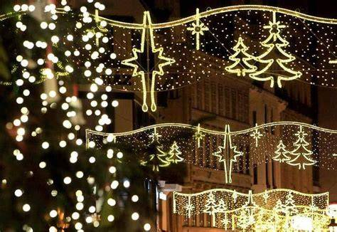 Illuminations de Noël sur les ponts de Saint-Sébastien