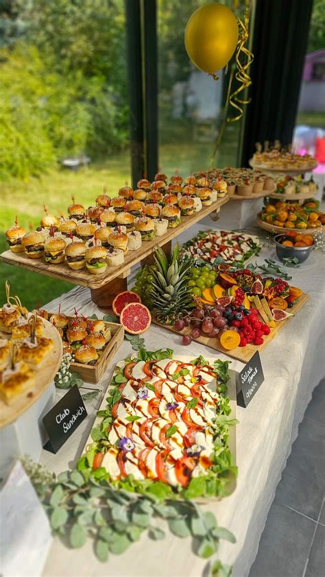 Buffet apéritif coloré pour EVJF