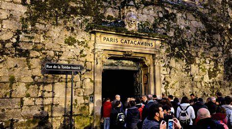 Galeries des catacombes de Paris à Denfert-Rochereau