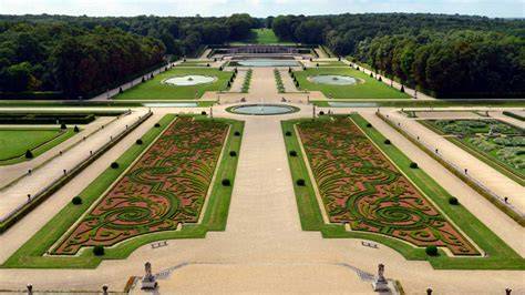 mariage dans les jardins de Vaux-le-Vicomte