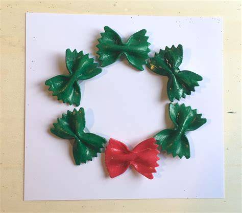 Carte de Noël couronne en pâtes Farfalle