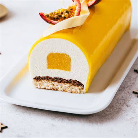 Bûche roulée mangue ananas coco
