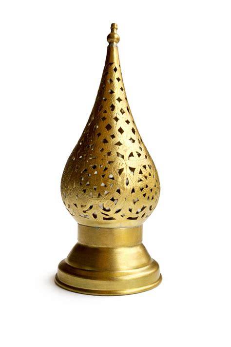 Lampe marocaine artisanale en métal doré