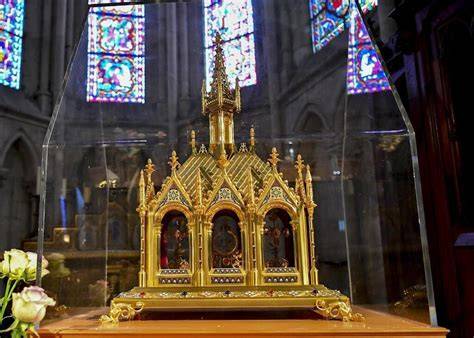 Cathédrale d’Apt reliques Delphine Elzéar
