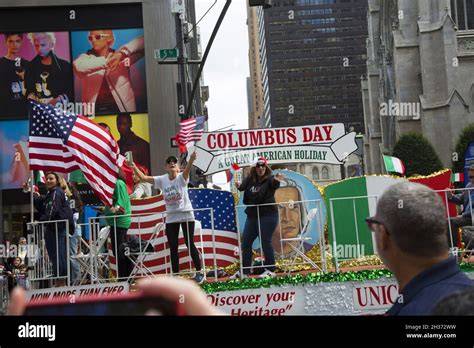 parade Columbus Day New York avenue
