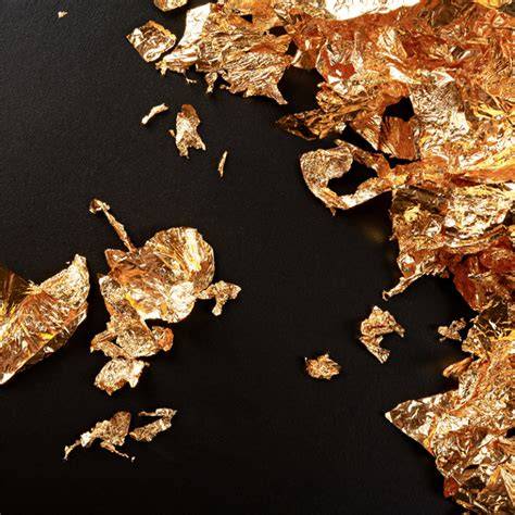 Portrait de couple en feuille d’or