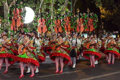 Carnaval de Lisbonne défilé costumes