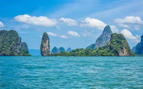 Baie de Phang Nga formations karstiques