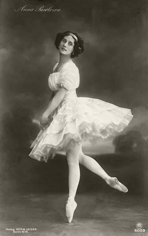 guide tutu évolutions Anna Pávlova XIXe siècle